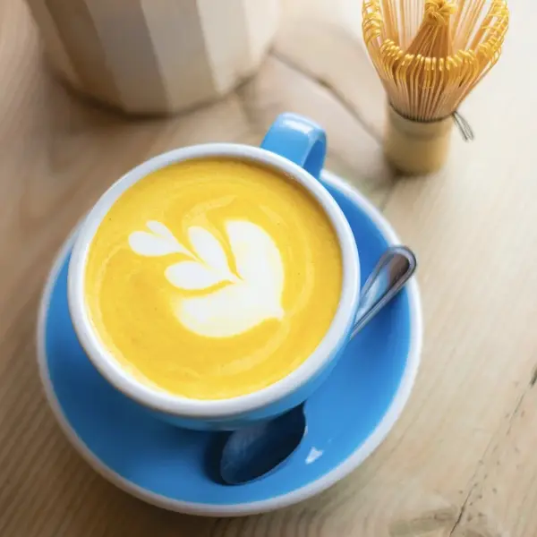 Turmeric Latte (homeblend ground spices + honey)